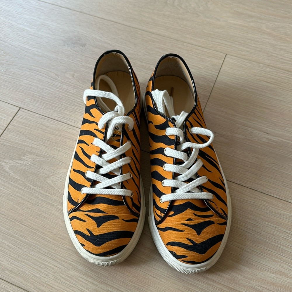 Charlotte Olympia sneakers; tiger print; leather; size 36 EUR.